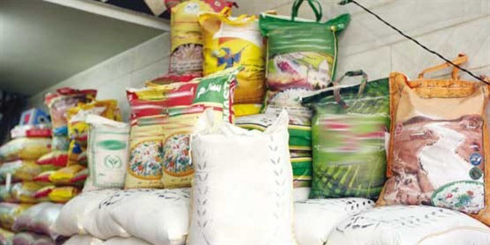 دولت برای شکستن حباب قیمتی، برنج‌های وارداتی را از گمرک ترخیص کند