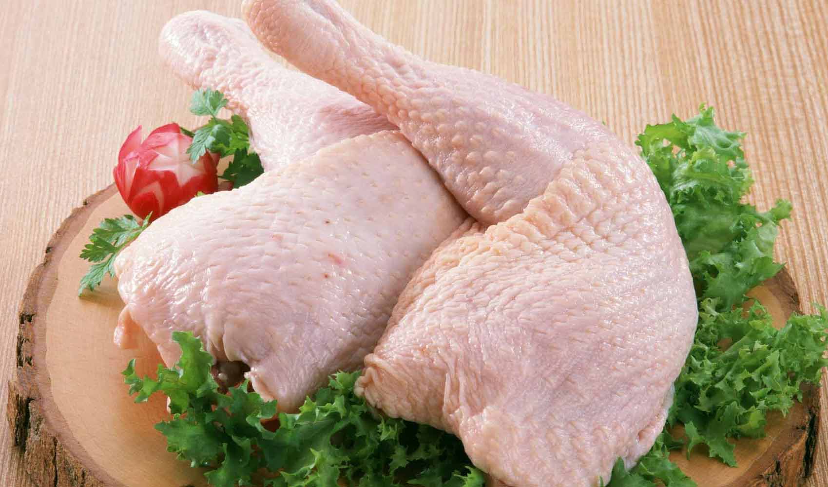 قیمت دستوری صنعت مرغ را نابود می‌کند