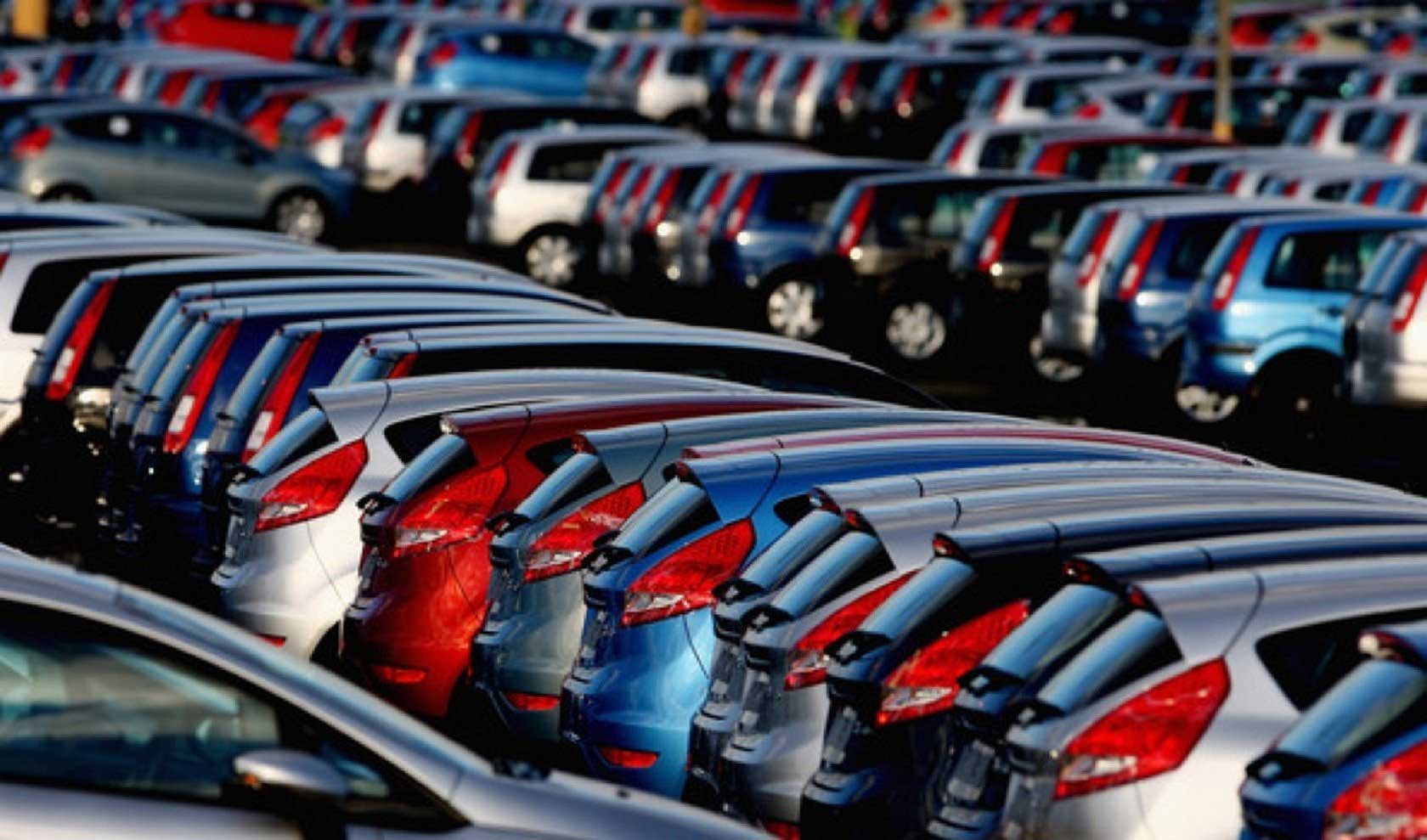 نگاهی به وضعیت رضایتمندی مشتریان از خدمات فروش خودرو