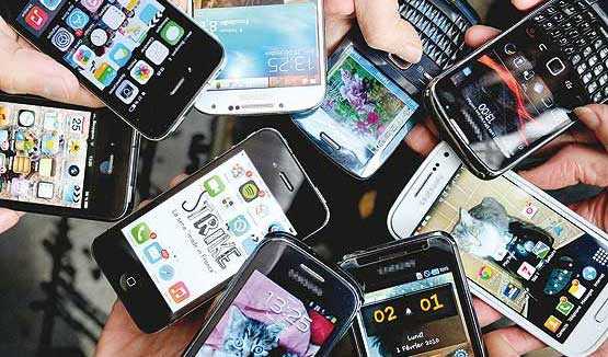 600 هزار گوشی تلفن همراه در انتظار خروج از انبار‌ها