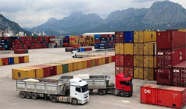 کاهش ۱۰ درصدی واردات در ۵ ماه نخست سال/ صادرات ۲۹درصد رشد کرد