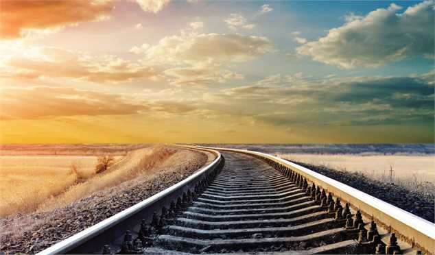 ریل‌گذاری راه‌آهن قزوین-رشت به‌زودی پایان می‌یابد