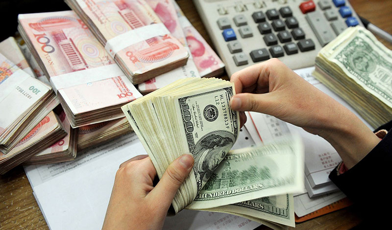 رفع تعهد ارزی صادرات با بخشنامه بانک مرکزی / بازگشت ارز ٣ ماهه شد