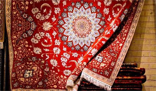 بیش از 80 درصد فرش دستباف ایران صادر می شود