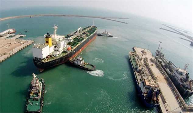بیش از پنج میلیون تن فرآورده نفتی از بندر شهیدرجایی صادر شد