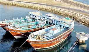 چینی ها در ساحل دریای جاسک ماهی‌ها را غارت می‌کنند