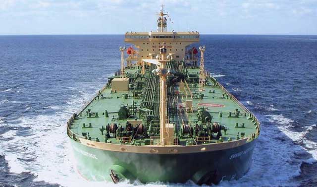 ایران در ماه فوریه ۱/۲ میلیون بشکه نفت خام صادر کرد