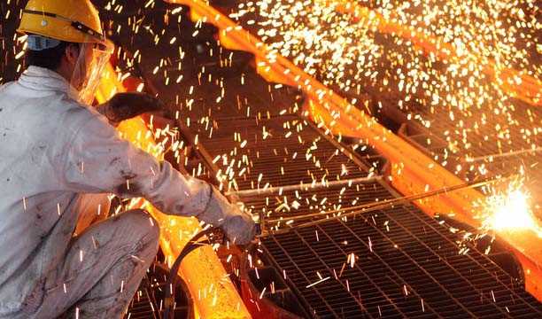 رشد ۳.۸ درصدی تولید فولاد ایران در ماه نخست اجرای تحریم‌های آمریکا