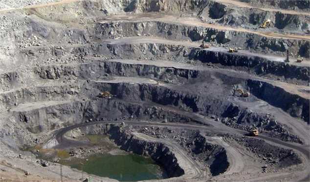 ۶۰ میلیارد تن میزان ذخیره معدنی کشور/ سرمایه گذاری بخش معدن افزایش یابد