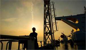 تداوم صادرات محصولات نفتی ایران علیرغم تحریم‌ها