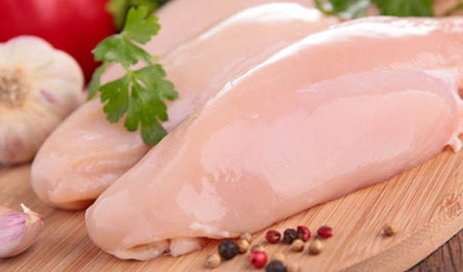 مصوبه ستاد تنظیم بازار برای جمع‌آوری مرغ مازاد
