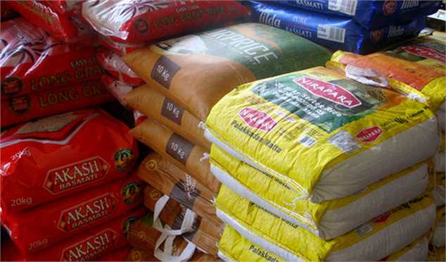 ۱۵۰۰ کانتینر برنج معطل صدور مجوزهای قانونی برای ترخیص است