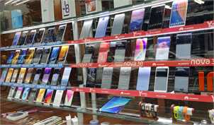 واردات گوشی تلفن همراه در هشت ماهه سال جاری ۲/۸ برابر شد