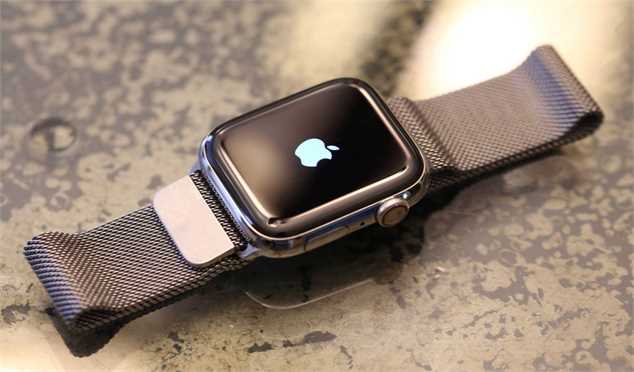 فروش اپل واچ از کل صنعت ساعت‌سازی سوئیس فراتر رفت