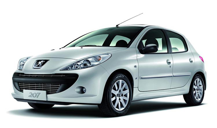 قیمت پژو 207 اتوماتیک از سوی ایران خودرو افزایش یافت