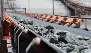 استخراج بیش از ۶۴.۲ میلیون تن سنگ آهن در سال ۹۸