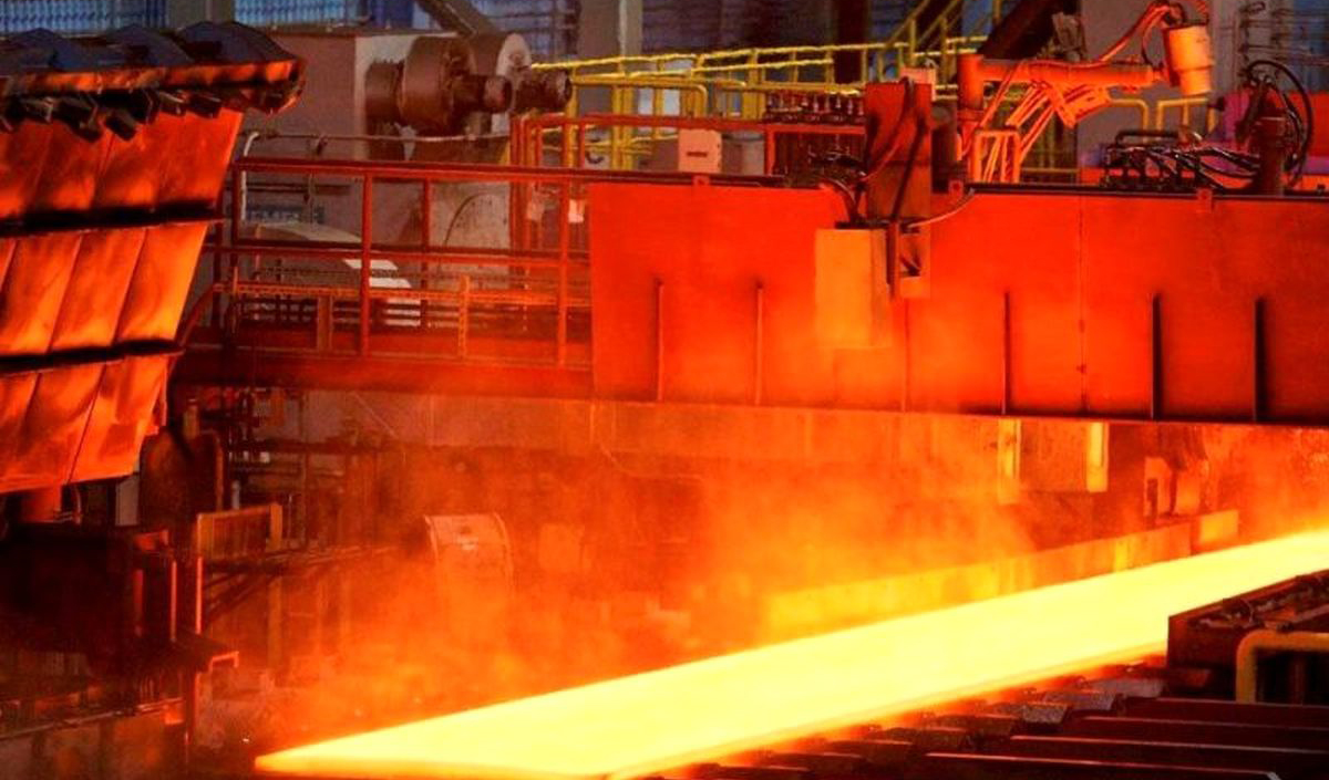 امکان ارائه ضمانت‌نامه ریالی برای صادرات فولاد بررسی شد