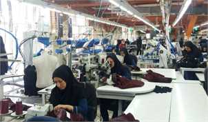 اعتراض ۲۱ تشکل تولیدی پوشاک به افزایش تعداد مناطق آزاد