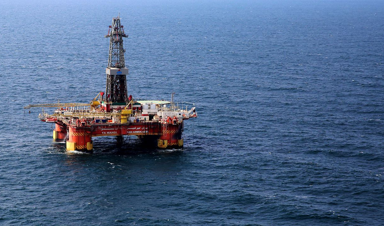 چین با یک قرارداد بزرگ نفتی نفوذ خود در خاورمیانه را بالا می‌برد