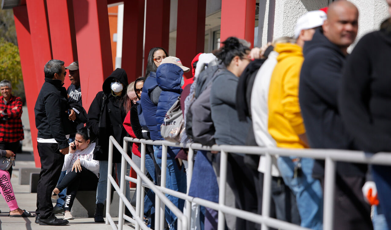 گزارش بیکاری هفتگی آمریکا بالاتر از حد انتظار شد