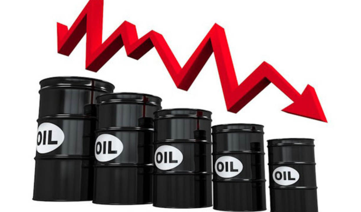 نفت دو درصد سقوط کرد