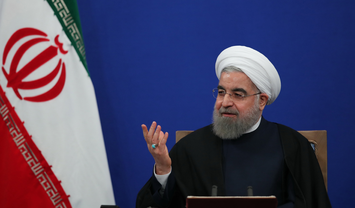 روحانی: اقتصاد کشور در آستانه ثبات و رشد قرار گرفته است