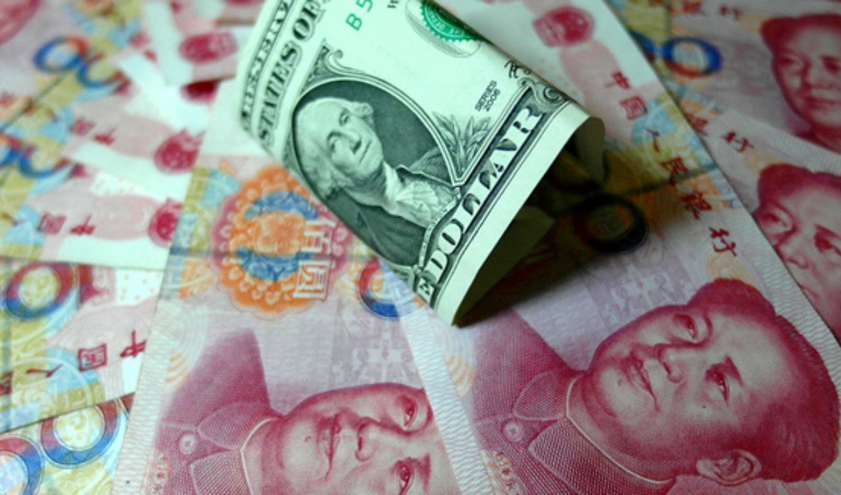 نرخ دلار در برابر یوآن چین به پایین‌ترین سطح ۳ ساله رسید