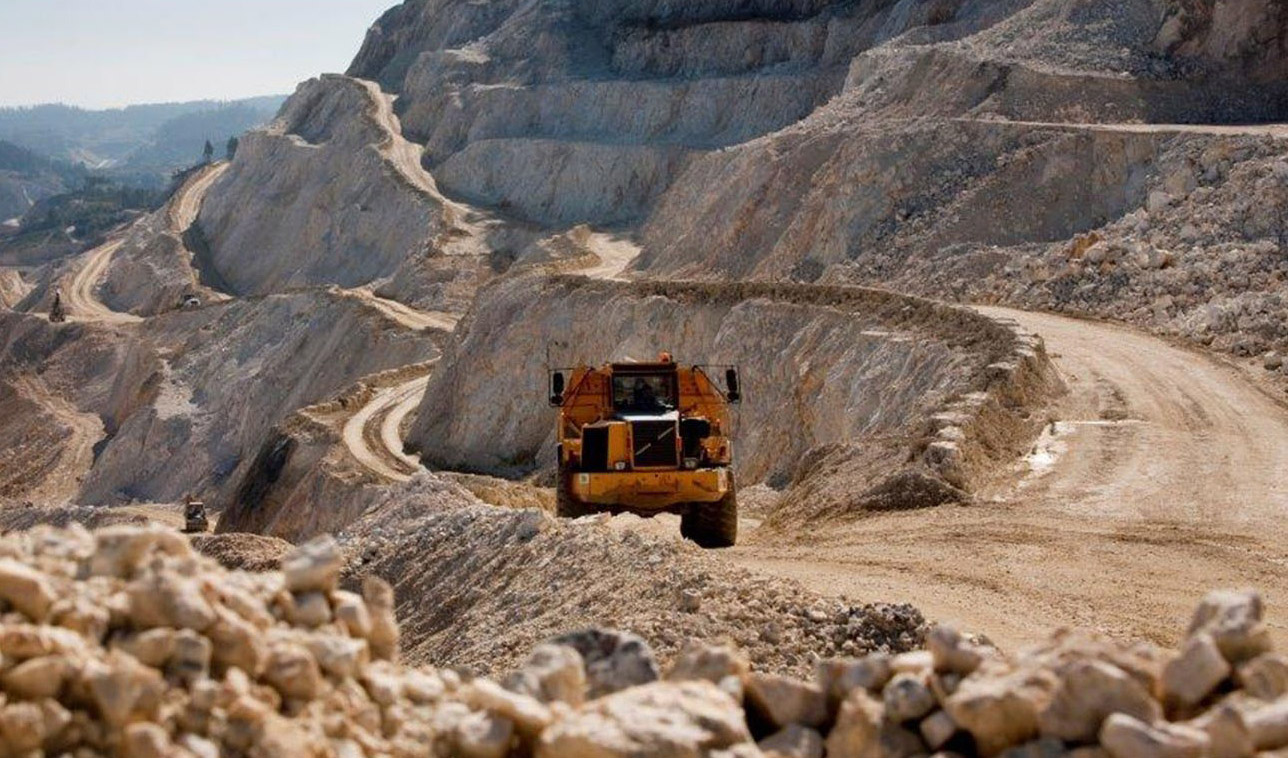 دعوت از سرمایه‌گذاران ایرانی برای حضور در حوزه معدنی ونزوئلا