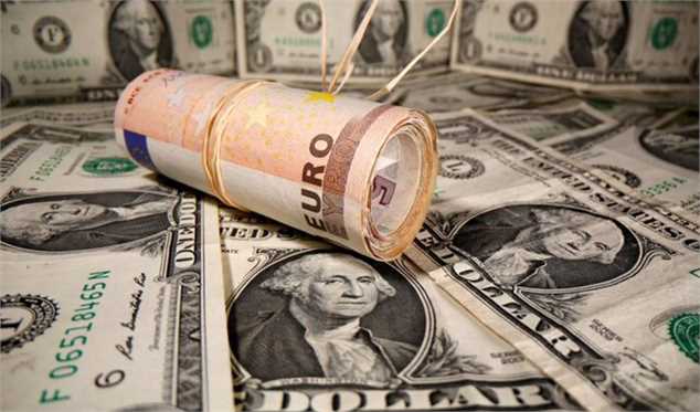 نرخ دلار در مرکز مبادله ارز افزایش و یورو کاهش یافت