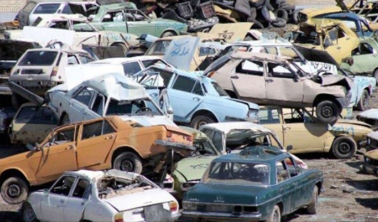 وجود ۱۷ میلیون خودرو فرسوده در کشور/ هر سال باید ۵۰۰ هزار خودرو از رده خارج شود
