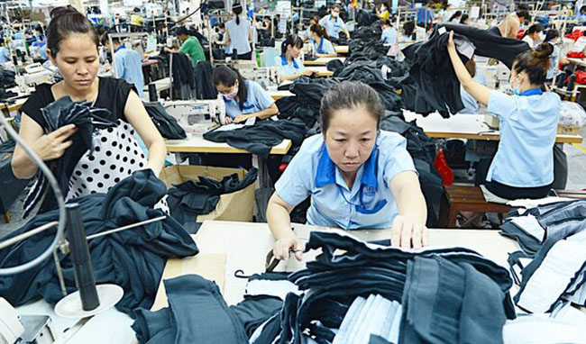 قطب تولید پوشاک جهانی روسفید شد