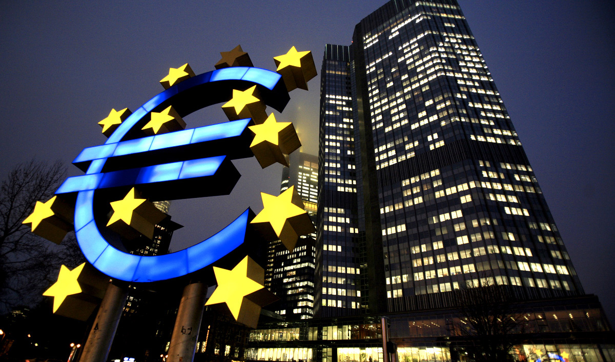 پیش بینی اقتصاددانان از رکود در منطقه یورو در سال جدید