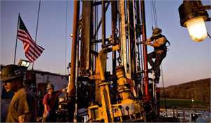 تولید نفت آمریکا در ژانویه امسال کاهش یافت